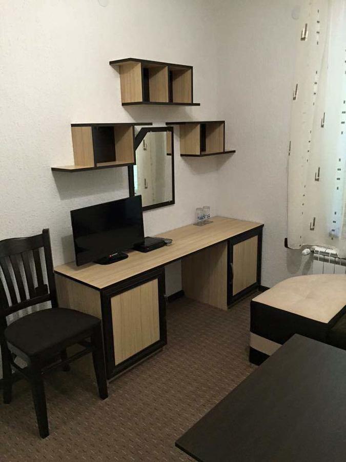 פמפורובו Family Hotel Ginger מראה חיצוני תמונה